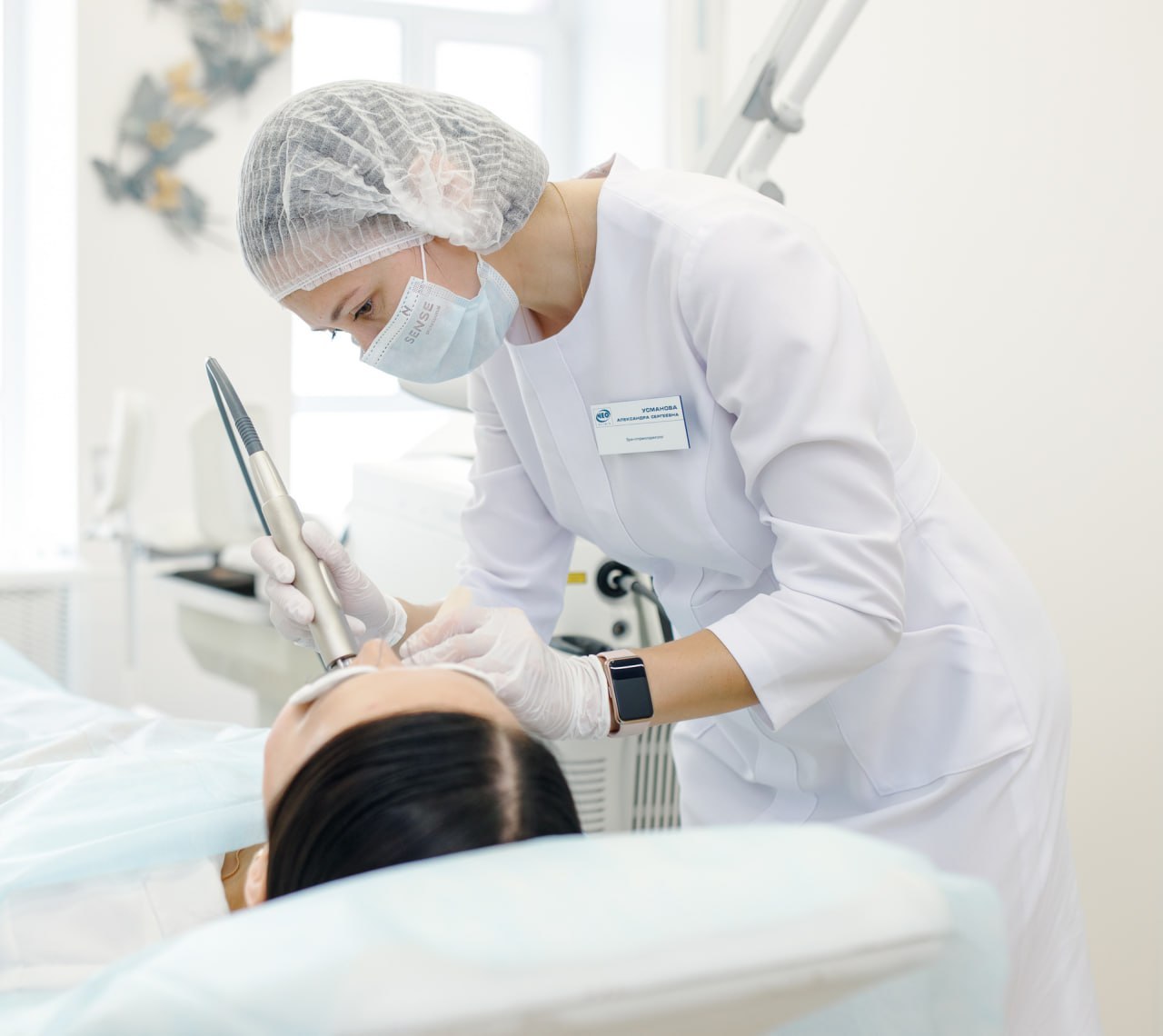 В NEO-Clinic применяется современная лазерная методика Fotona NightLase™